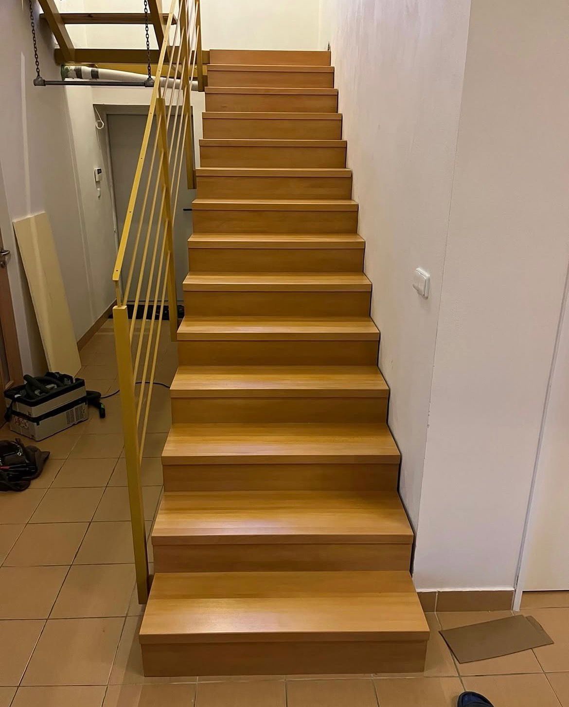 Schody a podlahy — realizace Trapol 3